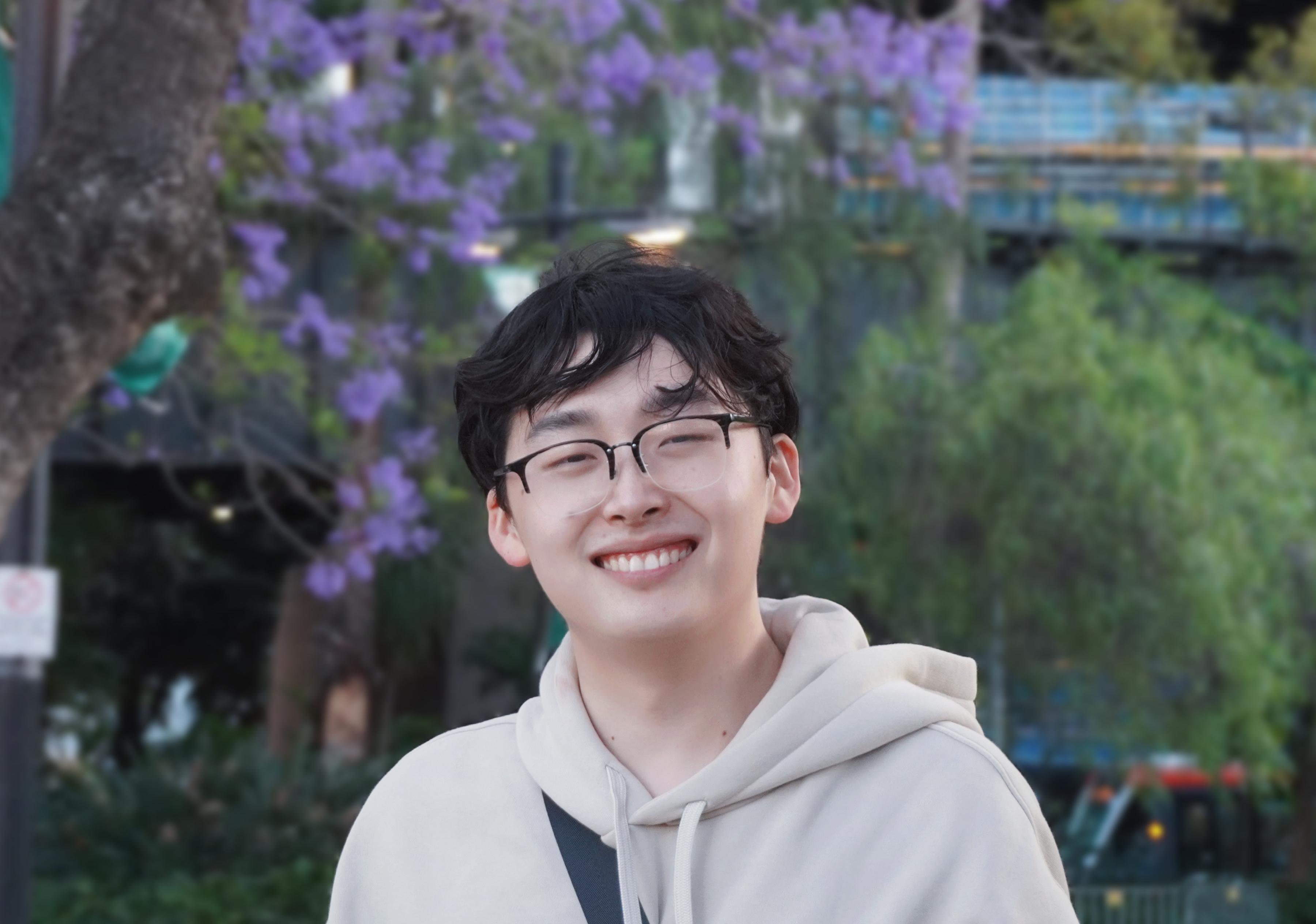 Lixiang Zhao